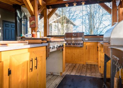 Custom outdoor kitchen home renovation contractors in Langley, BC
